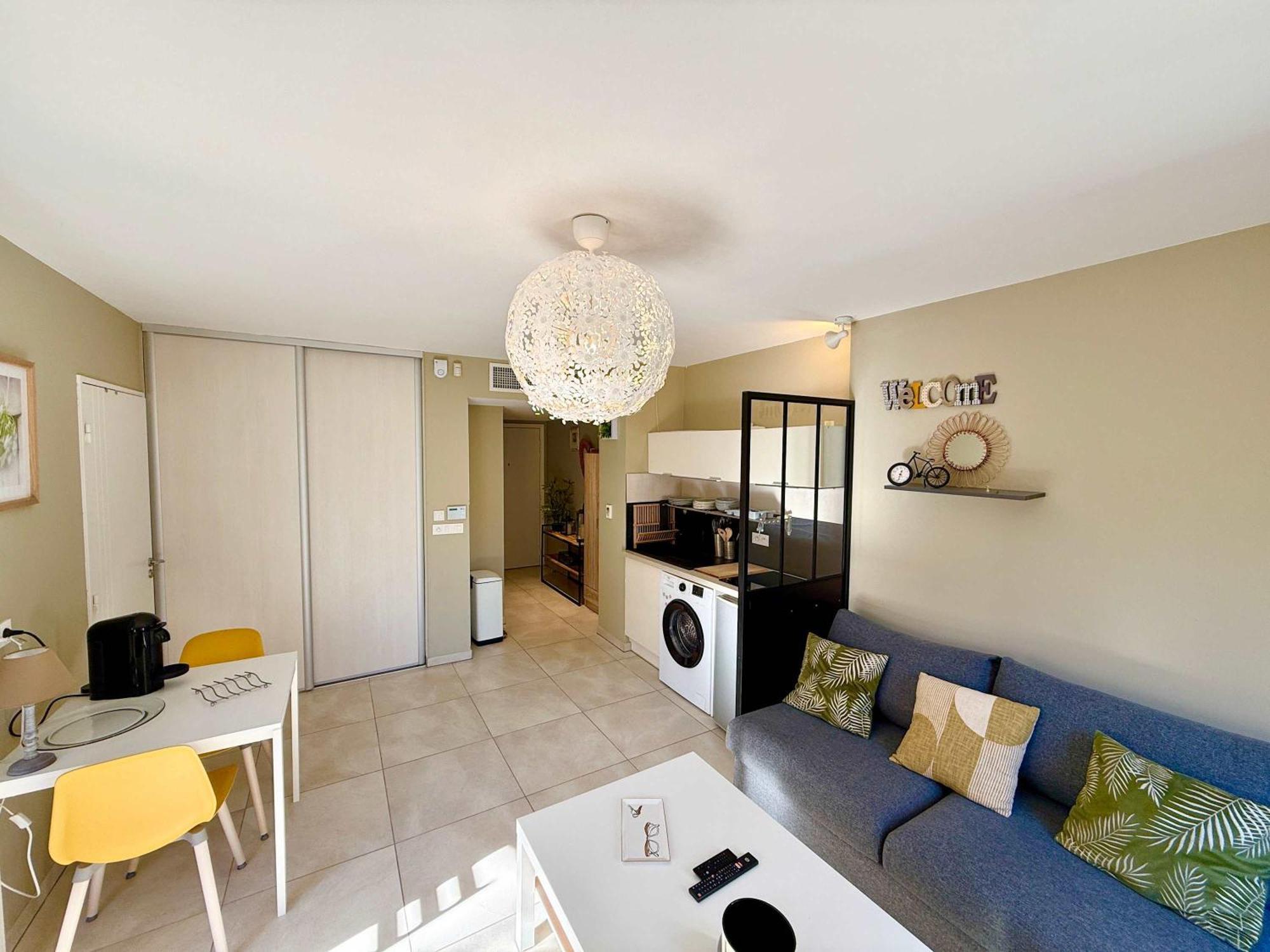 A011-superbe Avec Terrasse Sauna Jacuzzi Appartement *