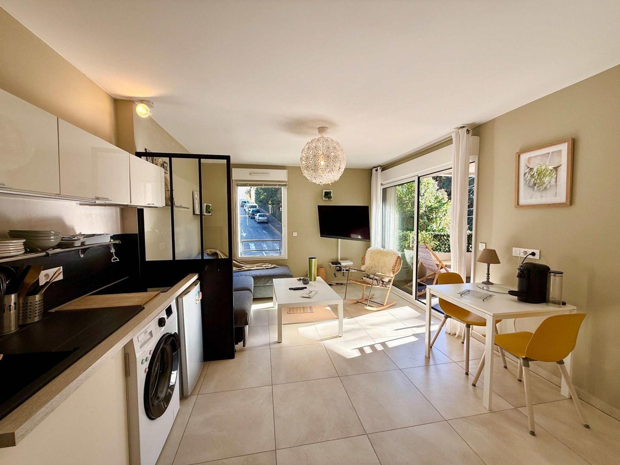 Appartement A011-superbe Avec Terrasse Sauna Jacuzzi Cannes